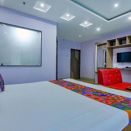 Fabhotel New Central Bhubaneswar Dış mekan fotoğraf