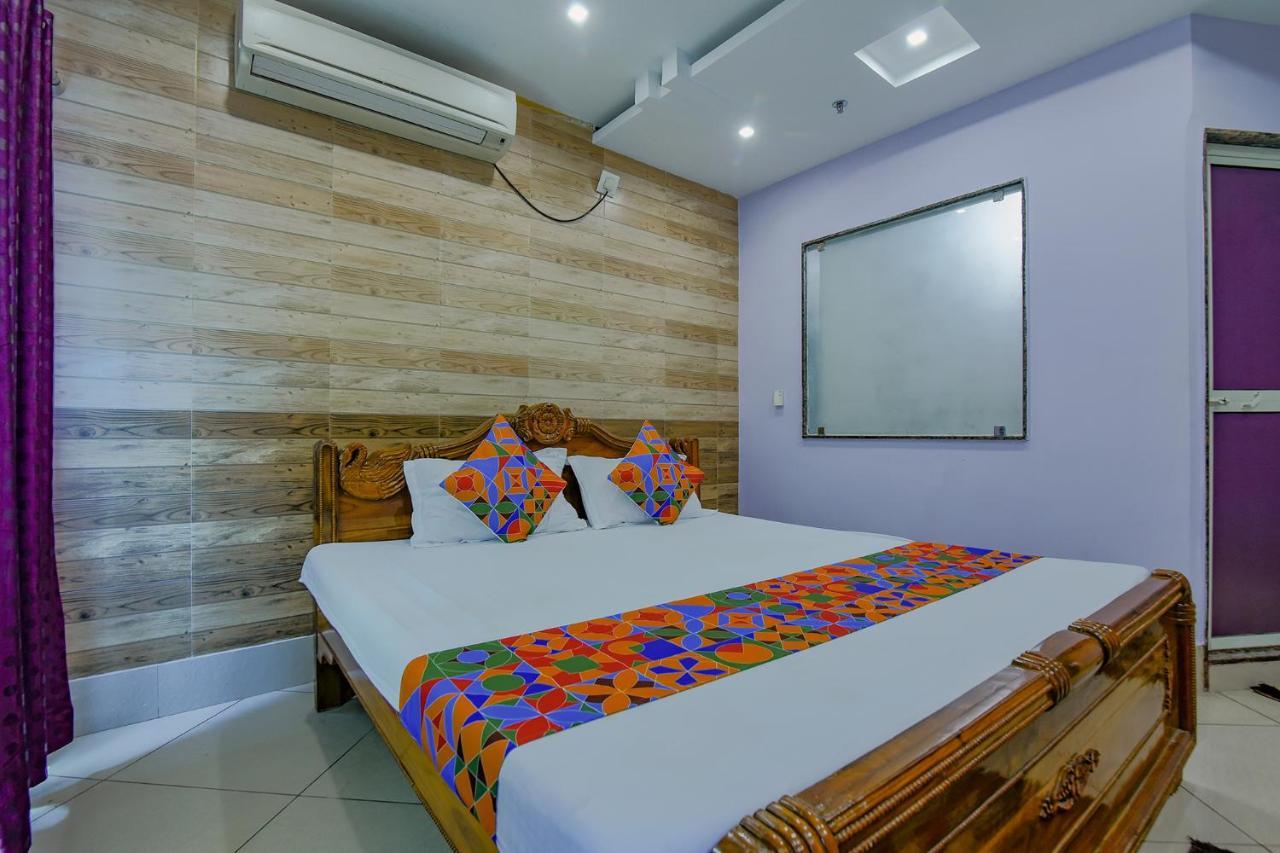 Fabhotel New Central Bhubaneswar Dış mekan fotoğraf
